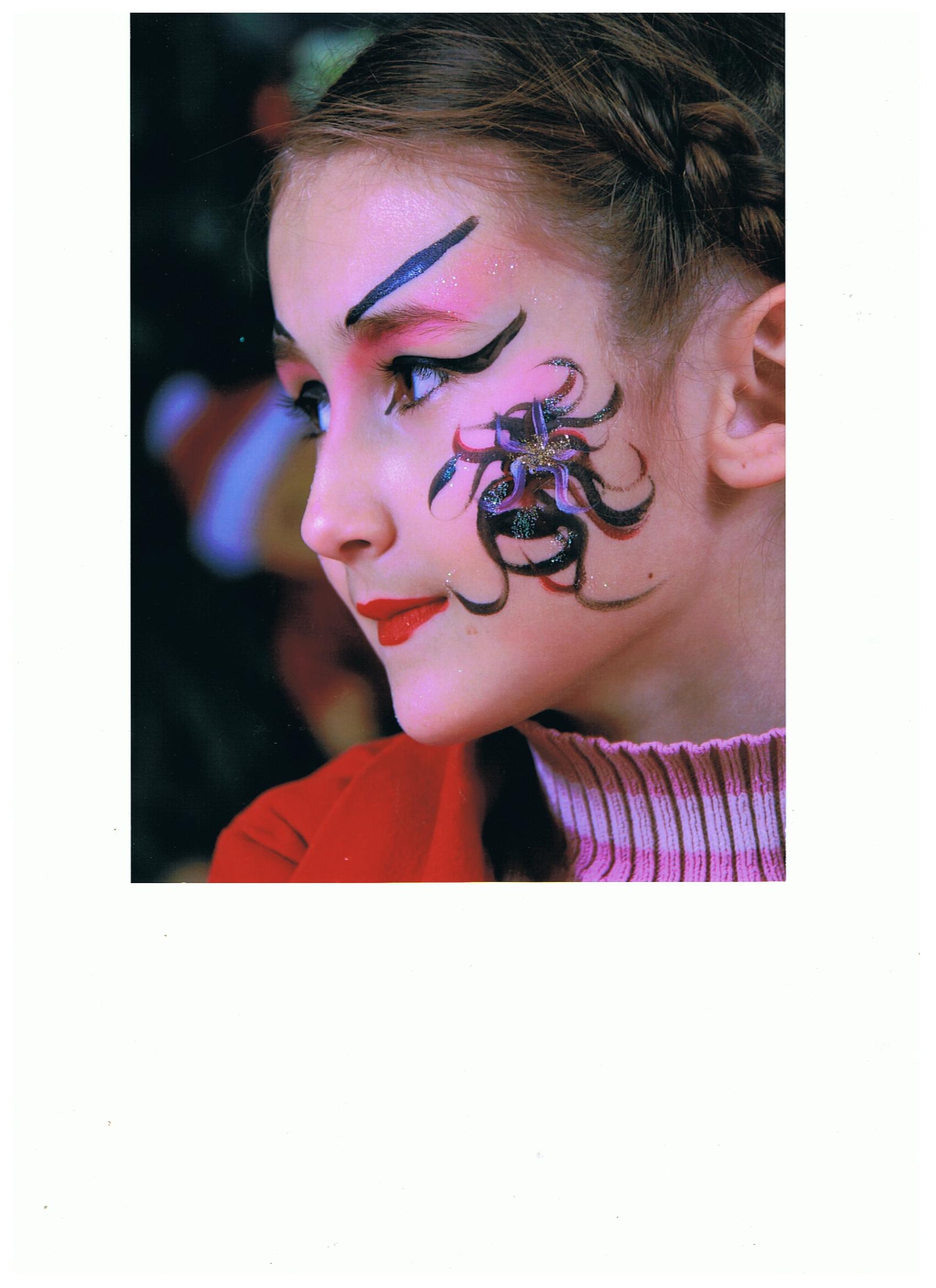 Atelier de maquillage enfants pour les particuliers, mairies, associations, comités des fêtes, entreprises,...

