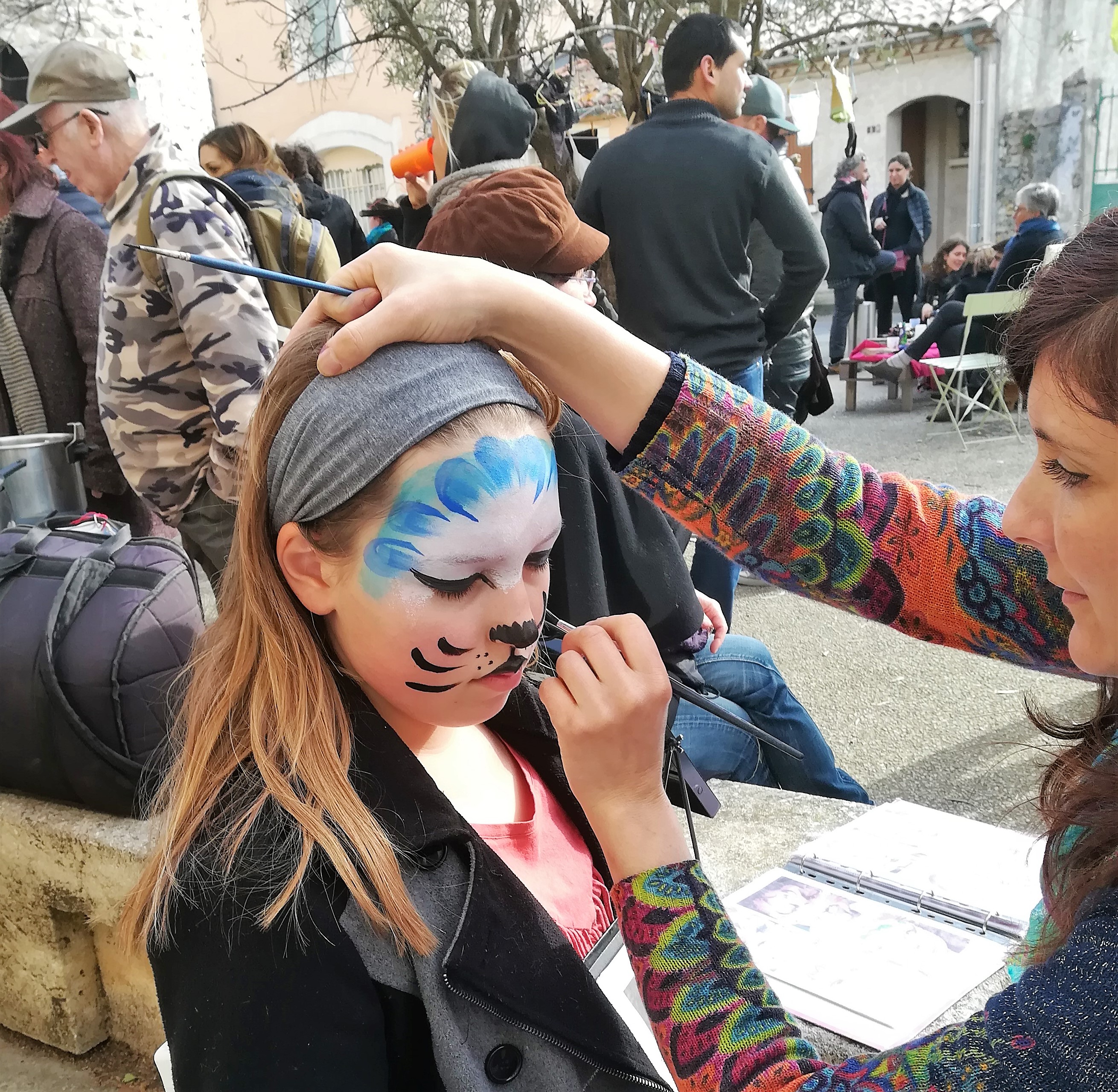Elfize Création Montpellier: maquillages, ballons sculptés, belly