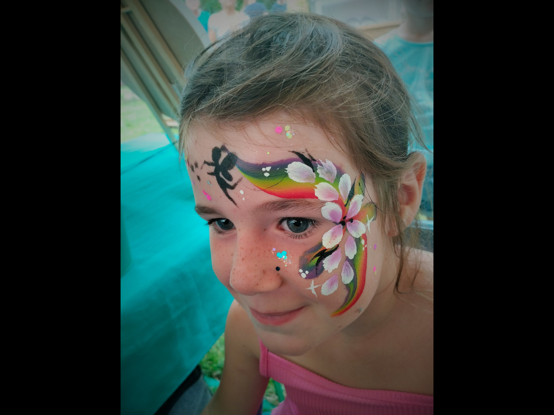Maquillage Artistique Enfant - Tatouage Paillettes